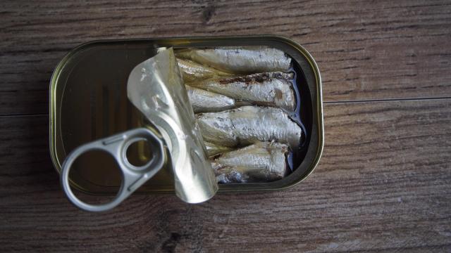 Imagen de una lata de sardinas.