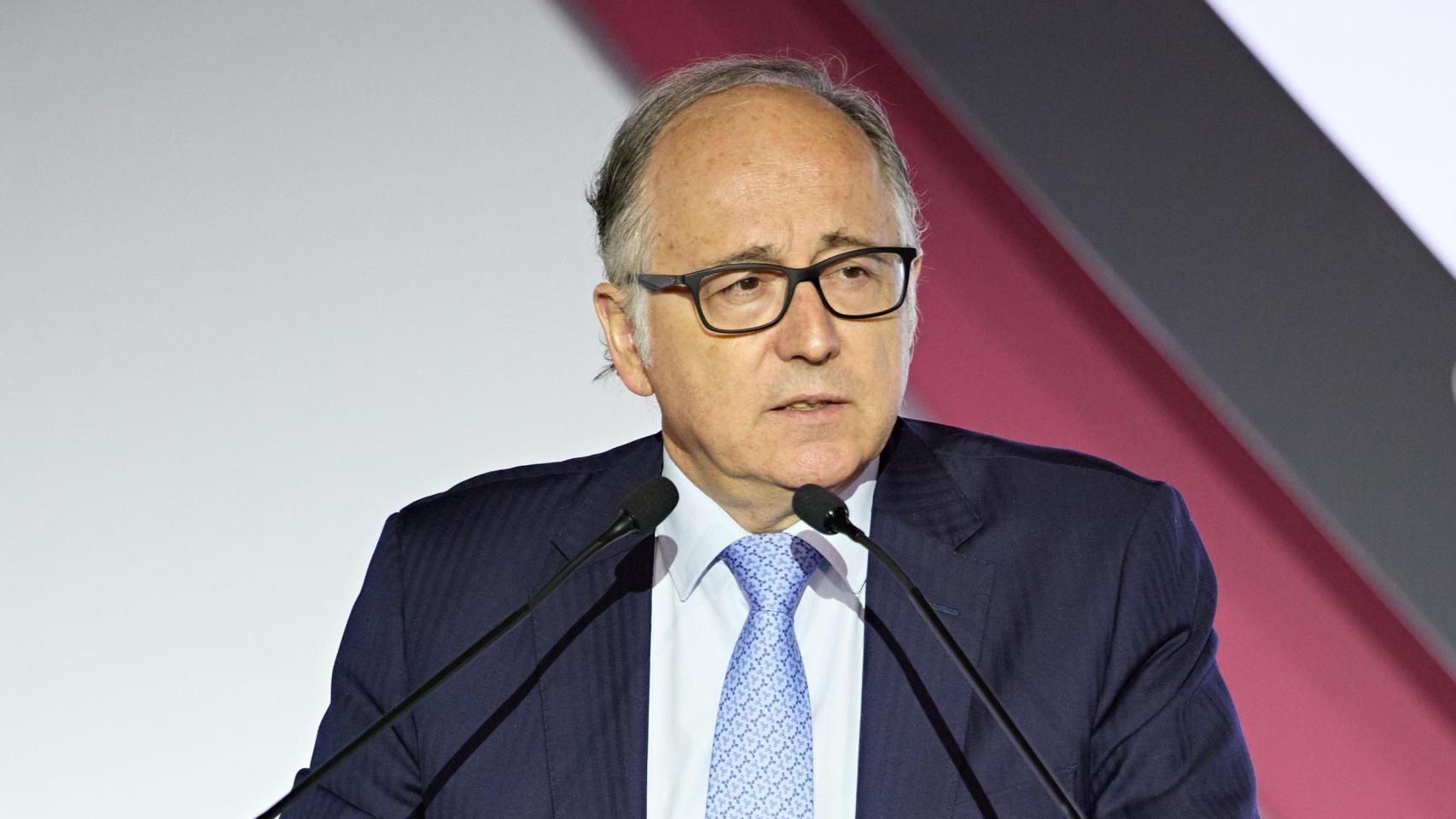 Luis Gallego, CEO de IAG, durante la junta de accionista del grupo aéreo a 19 de junio de 2025.