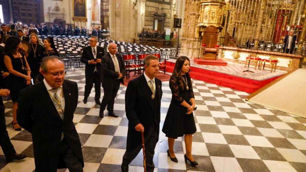 Emiliano García-Page en la Catedral de Toledo este jueves de Corpus.