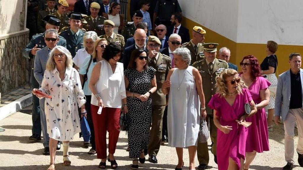 Margarita Robles en el Corpus de Mira (Cuenca).