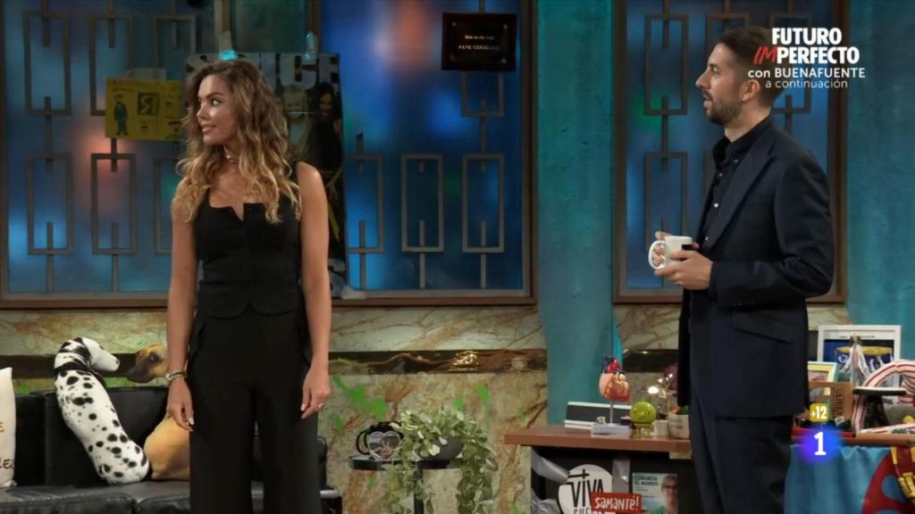 Lara Álvarez con David Broncano.