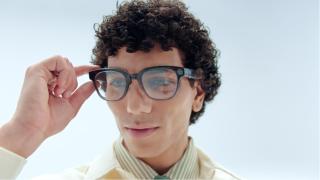 El pago con gafas inteligentes usa las cámaras integradas