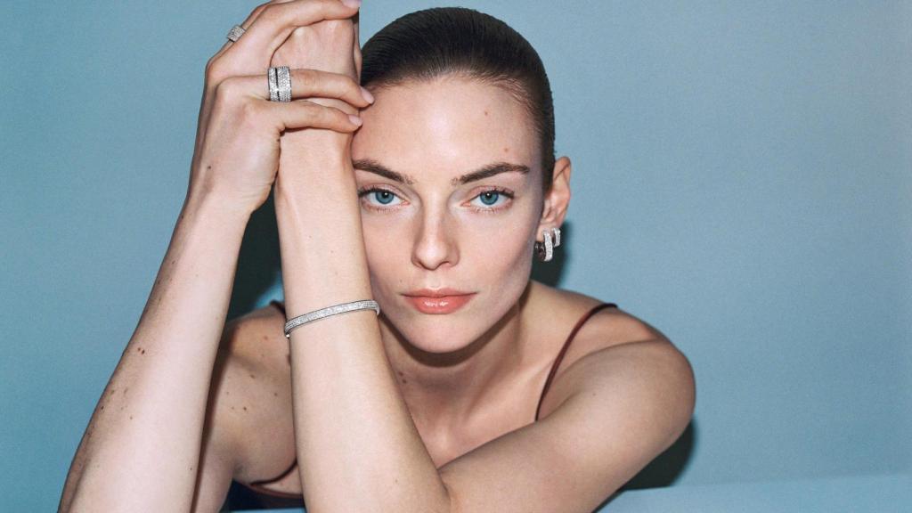 Foto de la campaña de la nueva propuesta de la firma de joyería.