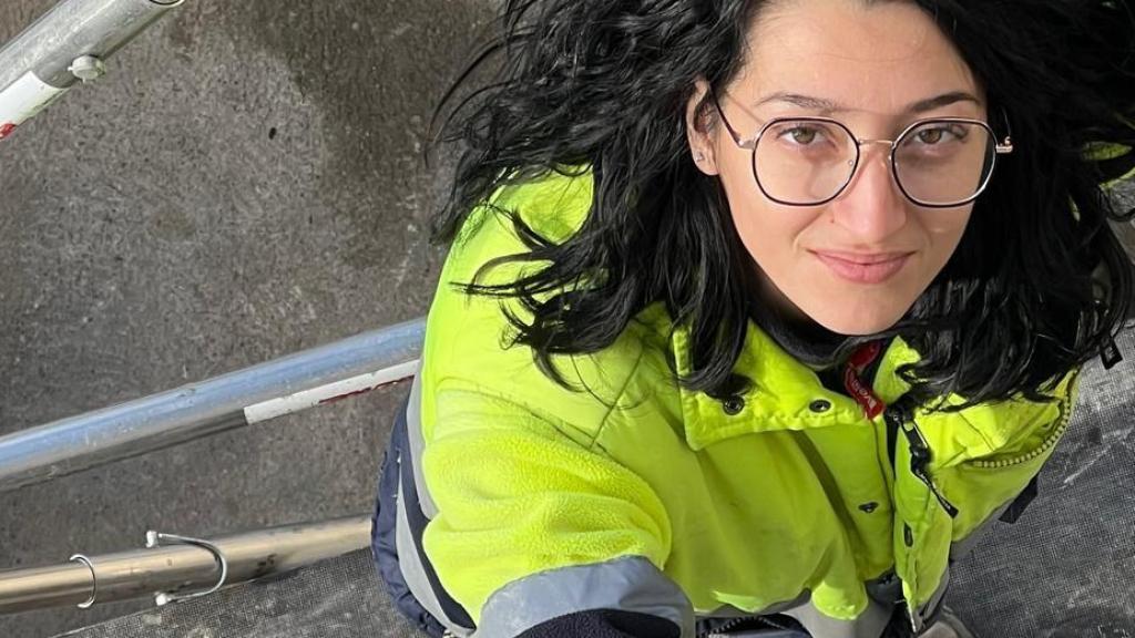 Jennifer López, la fontanera barcelonesa que empezó a trabajar con 15 años.