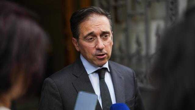 El ministro de Exteriores, José Manuel Albares, este jueves en el Ateneo de Madrid.