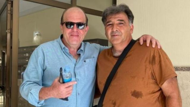 Juan Carlos Moraleda (i) y Juan Carlos Torres (d) se conocieron este jueves antes de la corrida de toros del Corpus de Toledo.