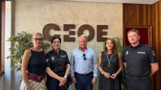 Reunión de los representantes de los Empresarios de Apartamentos Turísticos de Valladolid y Policía Nacional