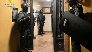 Agentes de la Guardia Civil de Palencia durante el operativo