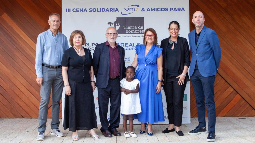 La inmobiliaria coruñesa s2m recauda 16.000 euros a favor de Tierra de Hombres en su III Cena Solidaria