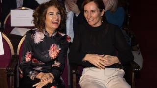 María Jesús Montero, vicepresidenta primera y ministra de Hacienda, y Mónica García, ministra de Sanidad.