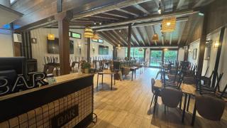 Interior del restaurante El Vacanal.