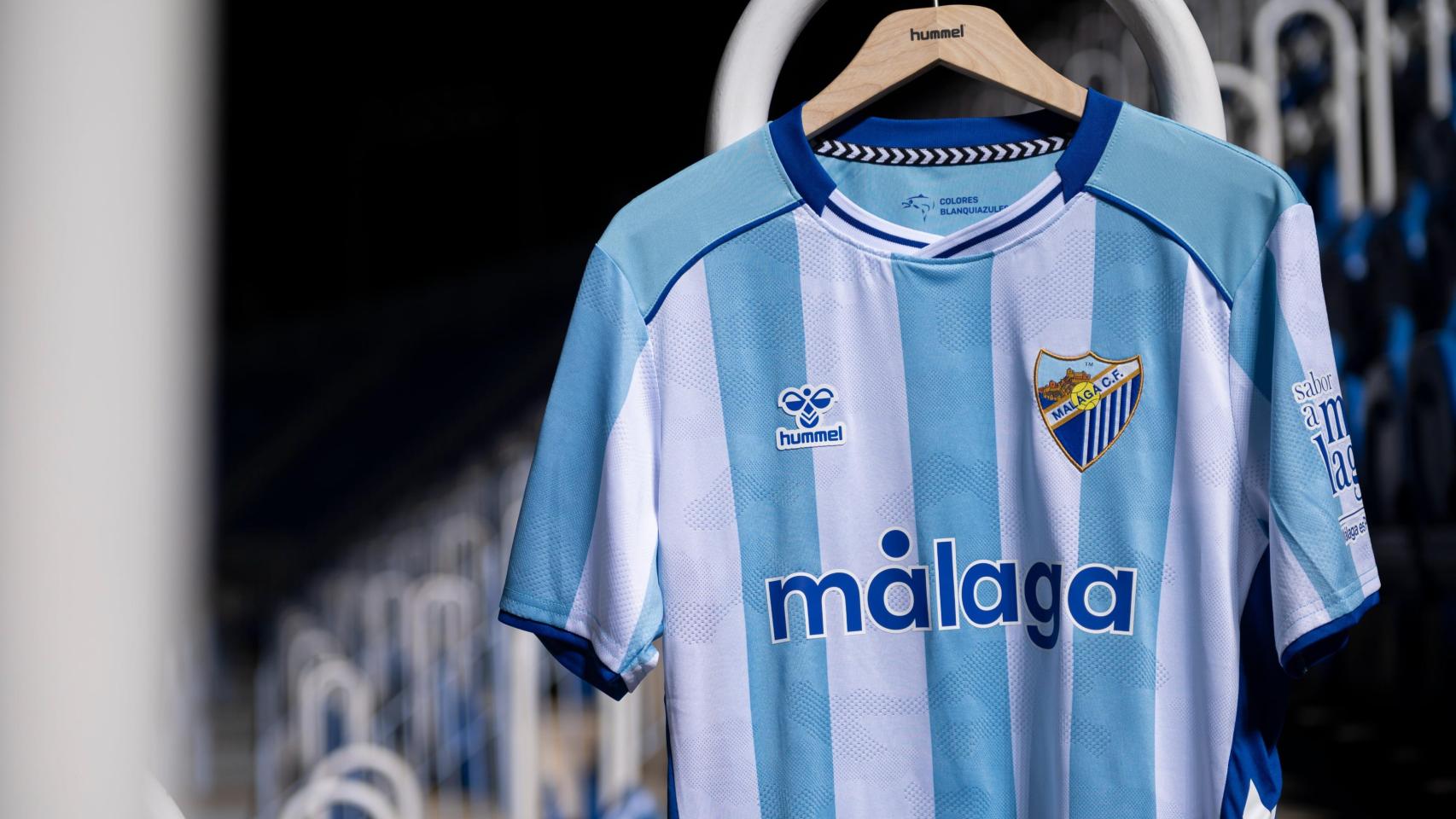 Detalles de la camiseta del Málaga CF 2025-2026