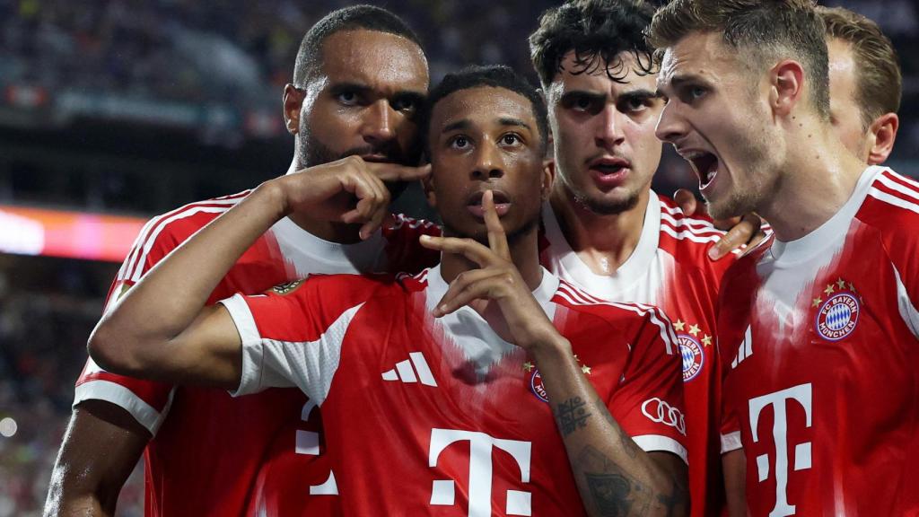 Olise celebra un gol con el Bayern Múnich en el Mundial de Clubes