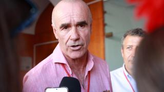 Antonio Muñoz atiende a los medios de comunicación tras un acto en Sevilla.