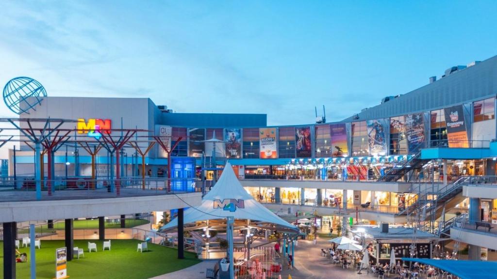 Centro comercial MN4. EE