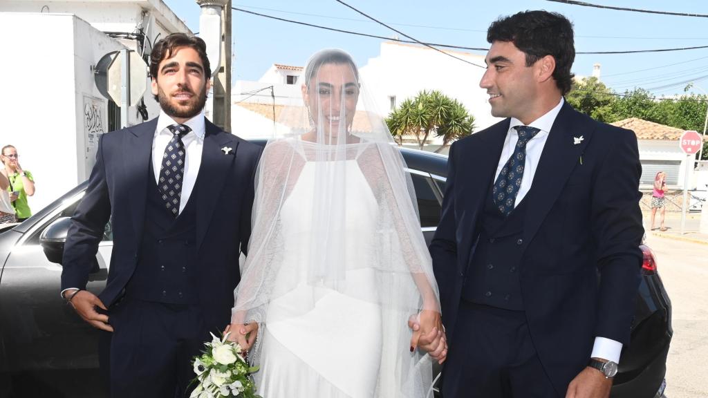 Claudia Ula, hija de Raquel Revuelta, el día de su boda con Vicente Benítez.