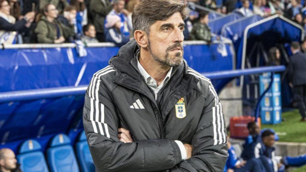 Paunovic durante el partido ante el Racing de Ferrol.