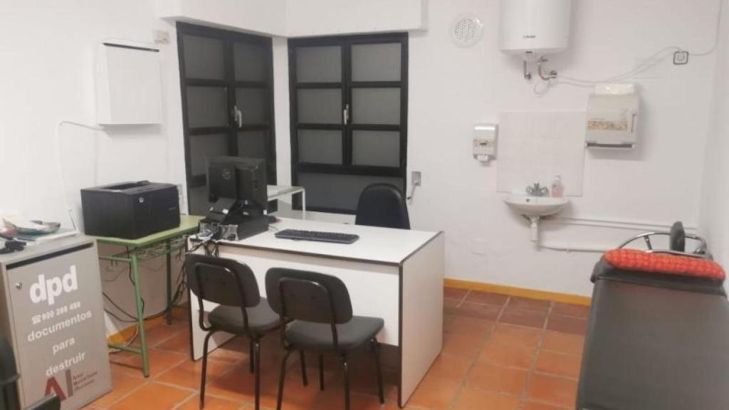 Un consultorio médico sin actividad en una imagen de archivo de la CARM.