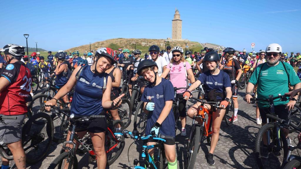 Imagen de varios participantes.