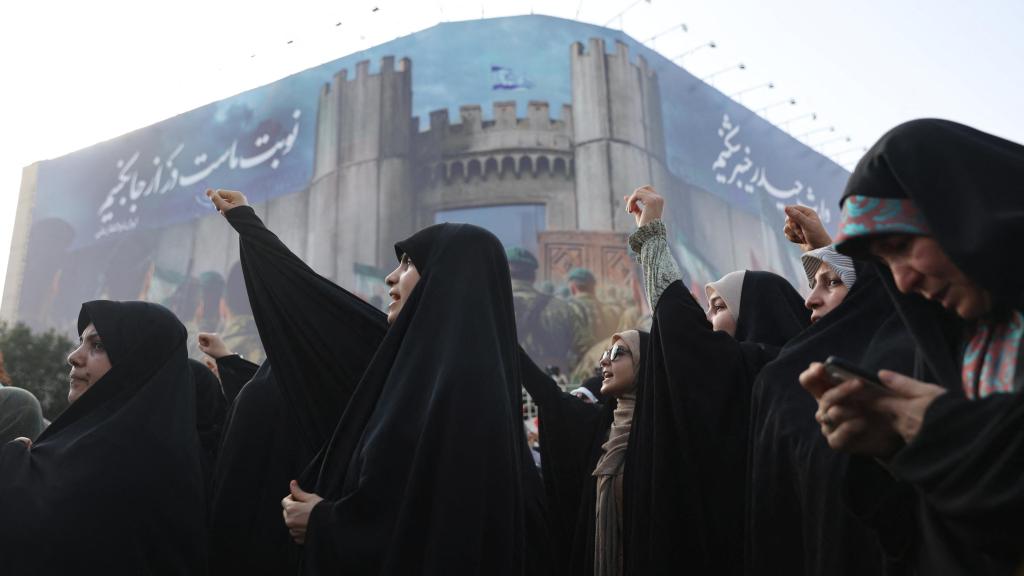 Una protesta en Teherán tras el ataque de EEUU sobre Irán.