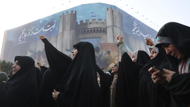 Una protesta en Teherán tras el ataque de EEUU sobre Irán.