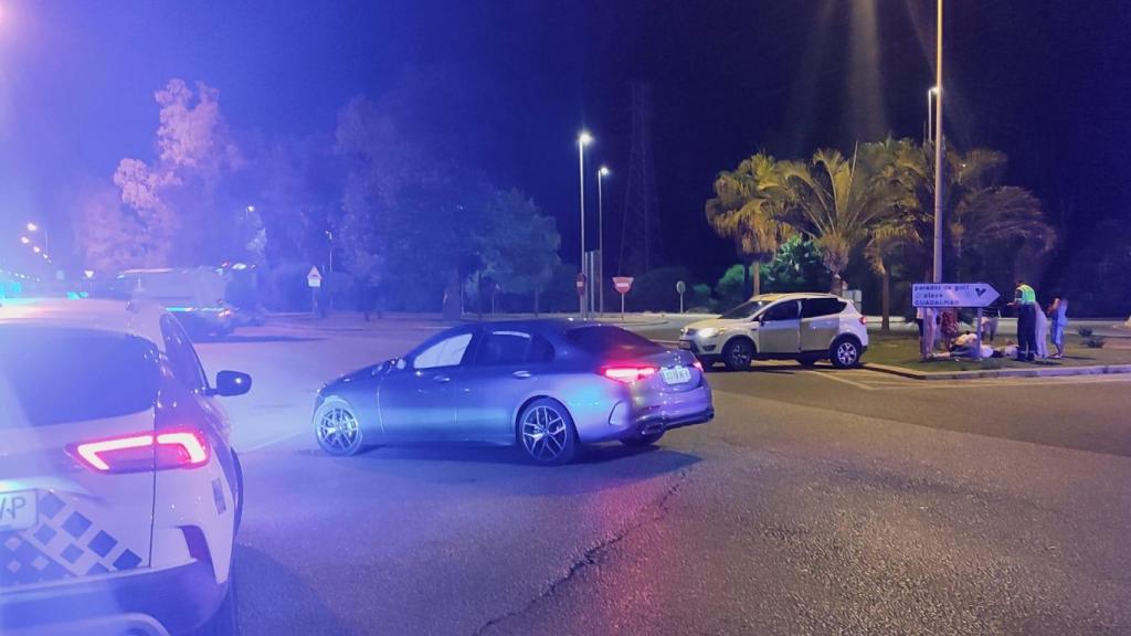 Imagen del accidente de tráfico ocurrido en la madrugada de este lunes en Málaga.