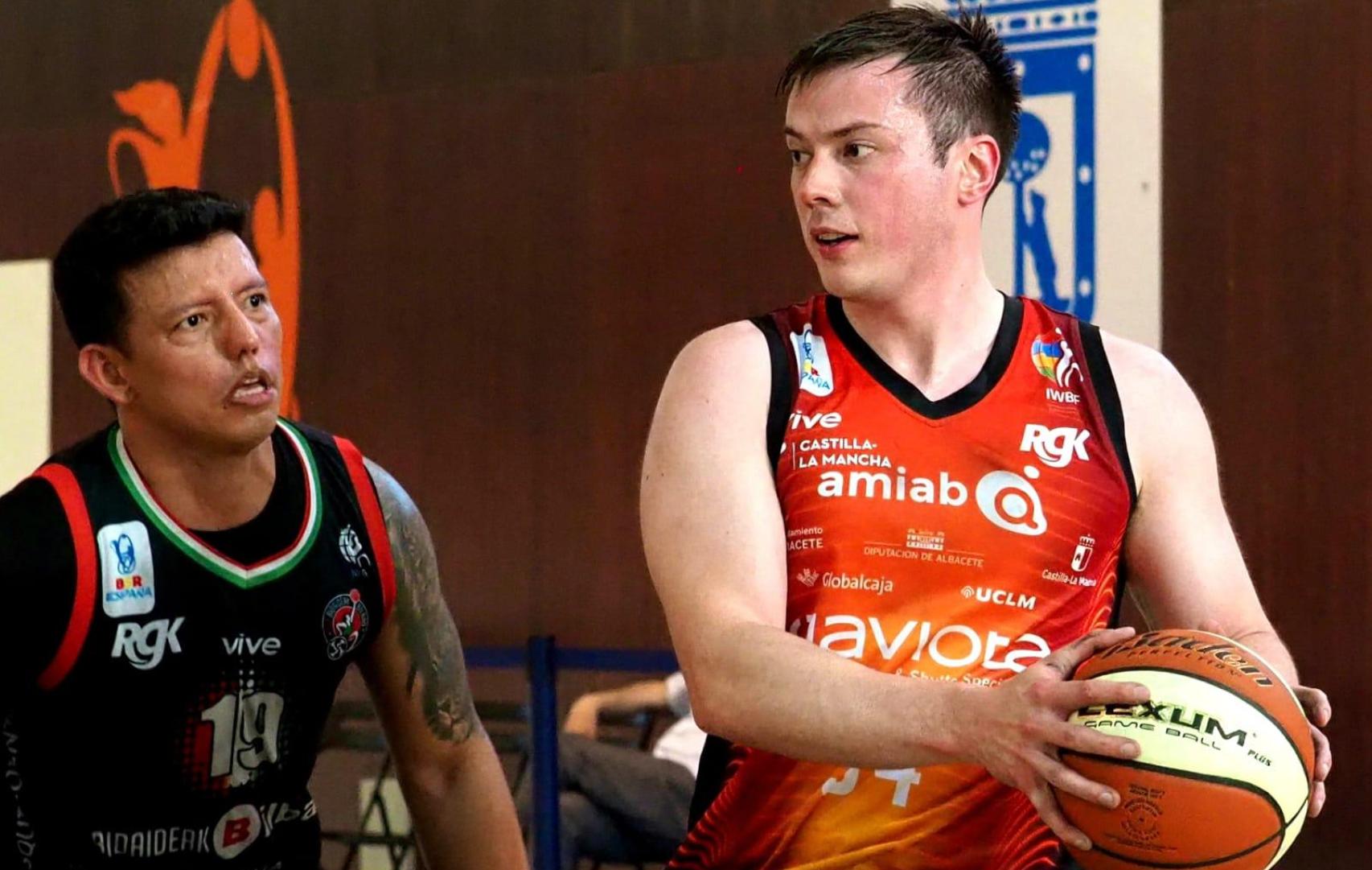 Imagen de unos de los partidos entre amiab Albacete y Bidaideak Bilbao de esta temporada.