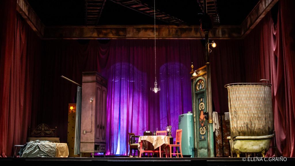 Escenografía de Ricardo Sánchez Cuerda para 'Un tranvía llamado Deseo'. Foto: Elena C. Graiño