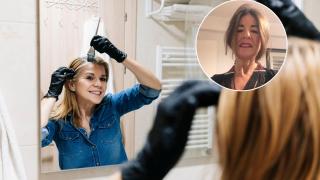 Montaje de una mujer tiñéndose y Beatriz Puyuelo.