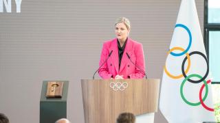 Kirsty Coventry, décima presidenta del COI y primera mujer