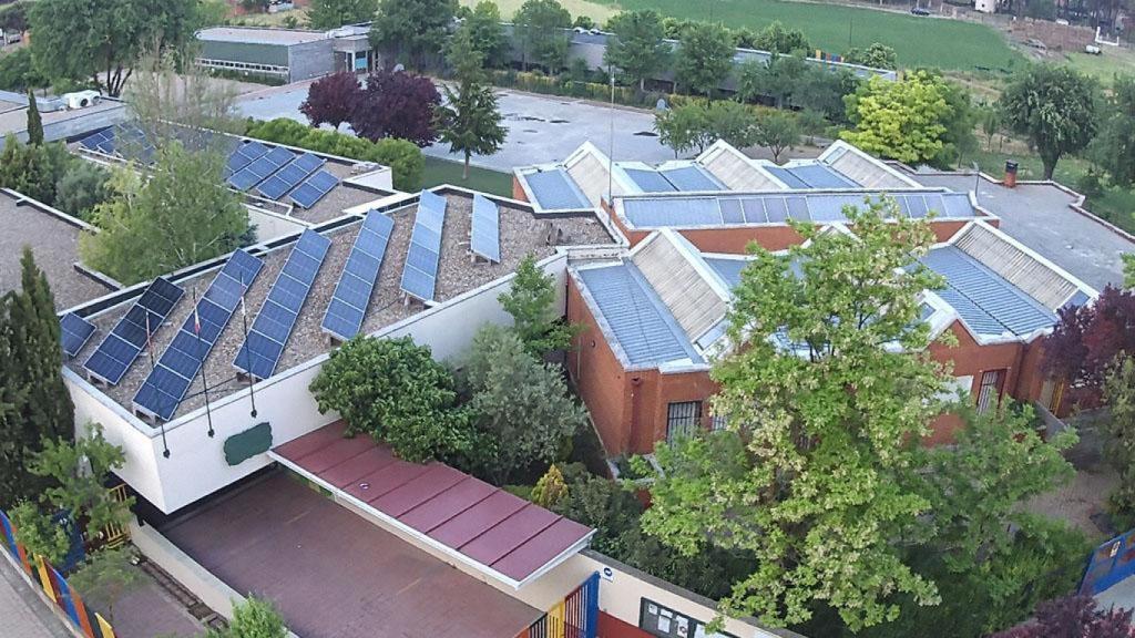 Instalaciones del Colegio Miguel Delibes en Aldeamayor de San Martín