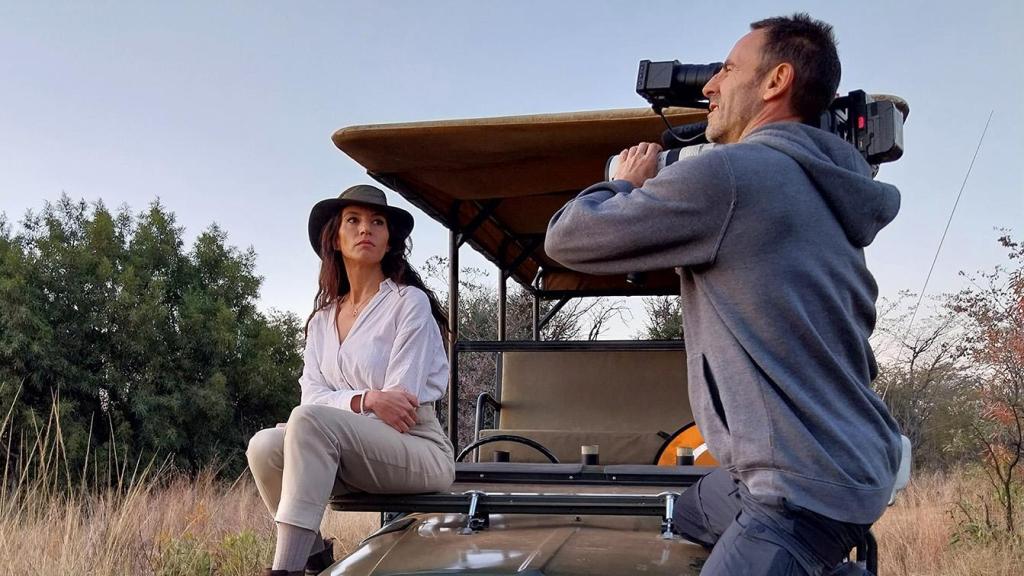 Imagen de las grabaciones del programa 'Dra. Fabiola Jones'.