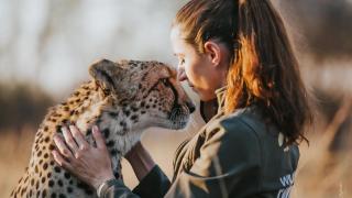 Fotograma del programa divulgativo 'Dra. Fabiola Jones'.