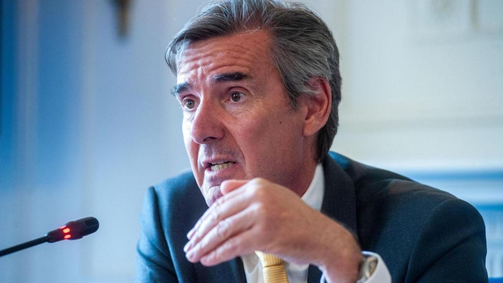 Carlos San Basilio, presidente de la CNMV, el lunes durante su intervención en el curso que organizan BBVA y APIE.