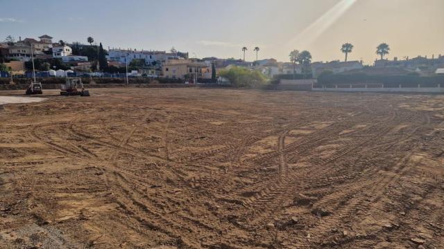 Vista de la parcela donde se podrá aparcar en Torre de Benagalbón.