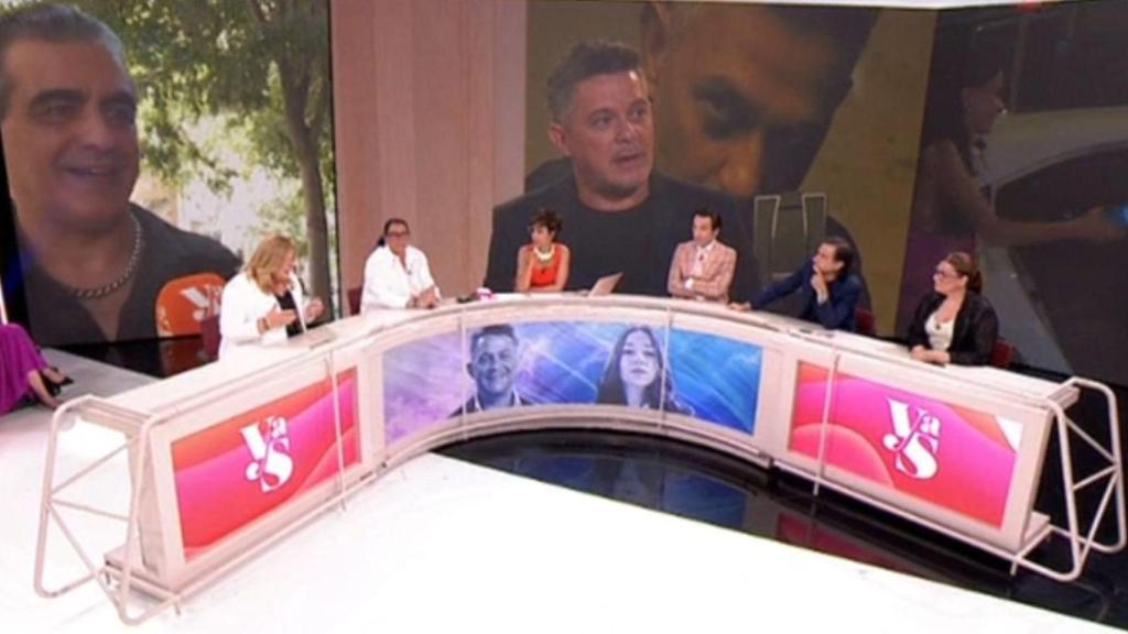 Colaboradores en plató.