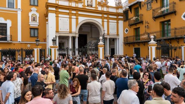 Imagen de la Basílica de la Macarena durante la manifestación.