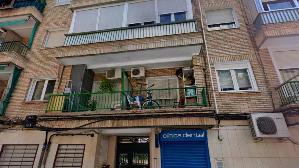 La vivienda donde se ha producido el primer asesinato machista en Madrid este 2025.
