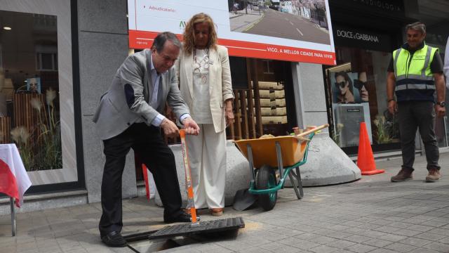 Imagen del arranque de las obras de humanización de la calle Lepanto, en Vigo