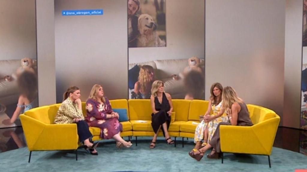 Colaboradores en plató.