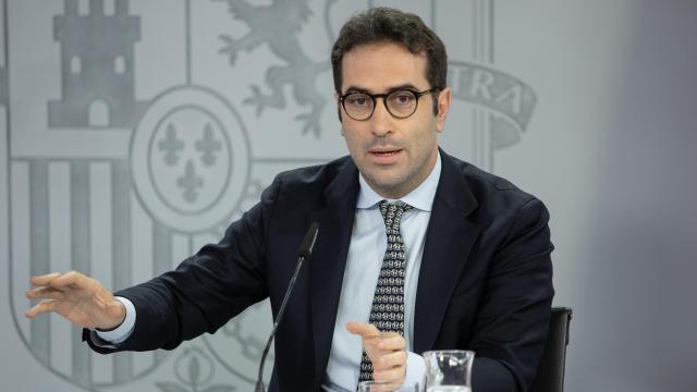 Carlos Cuerpo, ministro de Economía, durante la rueda de prensa posterior al Consejo de Ministros del martes.