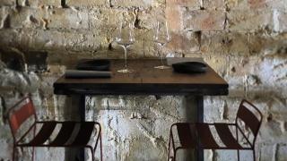 El bar de vinos de Valencia entre los mejores de España que un sumiller belga recomienda visitar