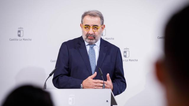 Jesús Fernández Sanz, consejero de Sanidad de Castilla-La Mancha.