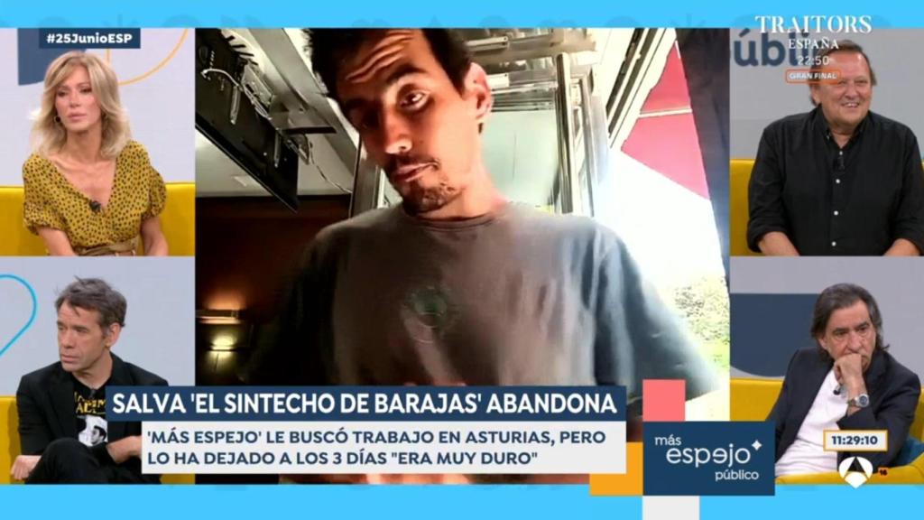 Susanna Griso, Rubén Amón, Salvador Méndez, Javier Caraballo y Ángel Antonio Herrera en 'Espejo Público'.