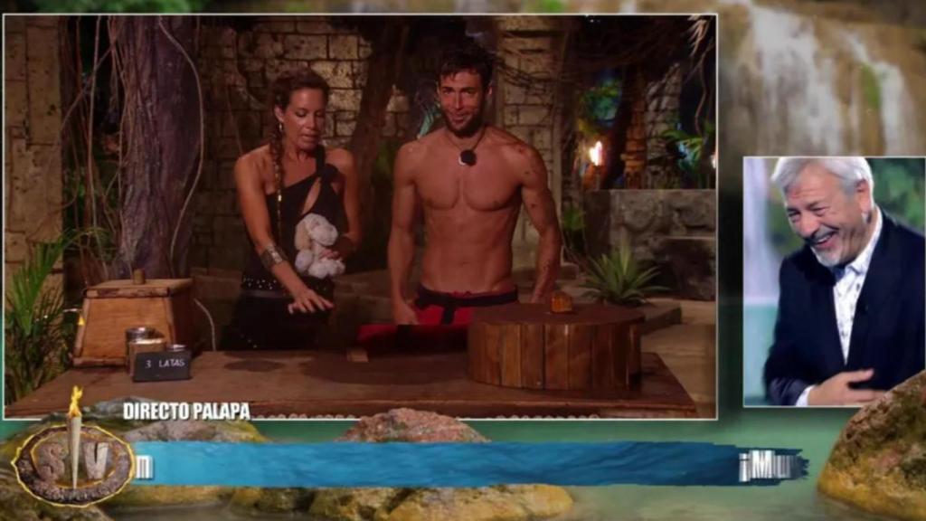 Carlos Sobera conecta con Laura Madrueño y Montoya en 'Supervivientes 2025'.
