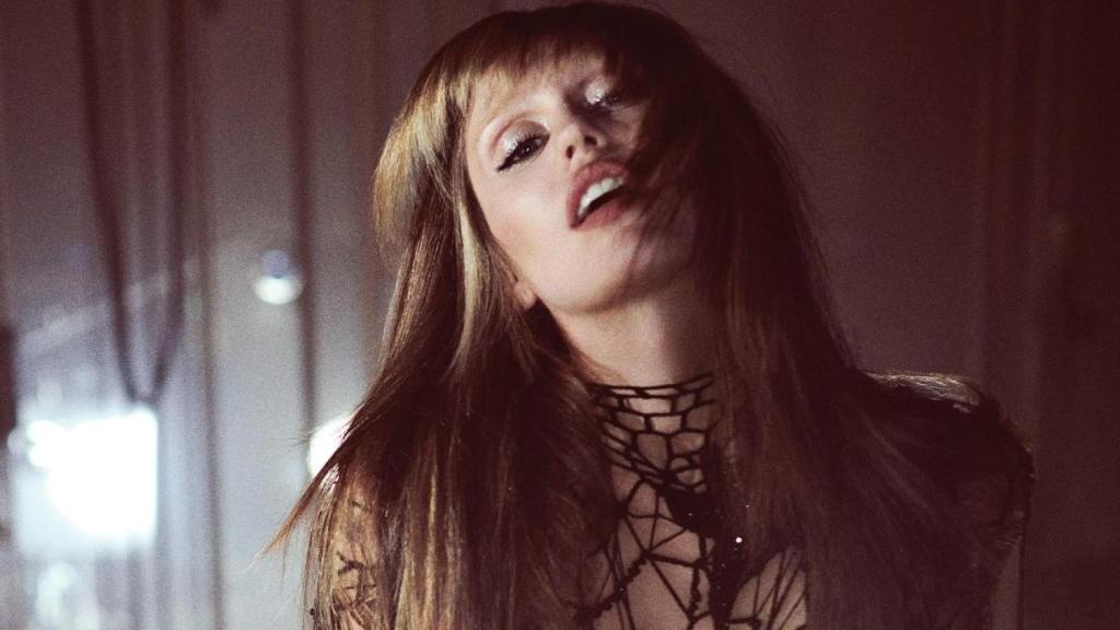 Miley Cyrus, en un posado para el prestigioso fotógrafo Glen Luchford.