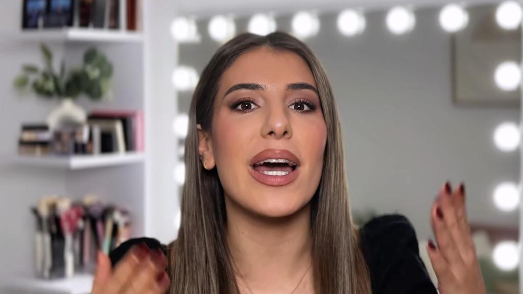 Maryam Salmi, maquilladora profesional.