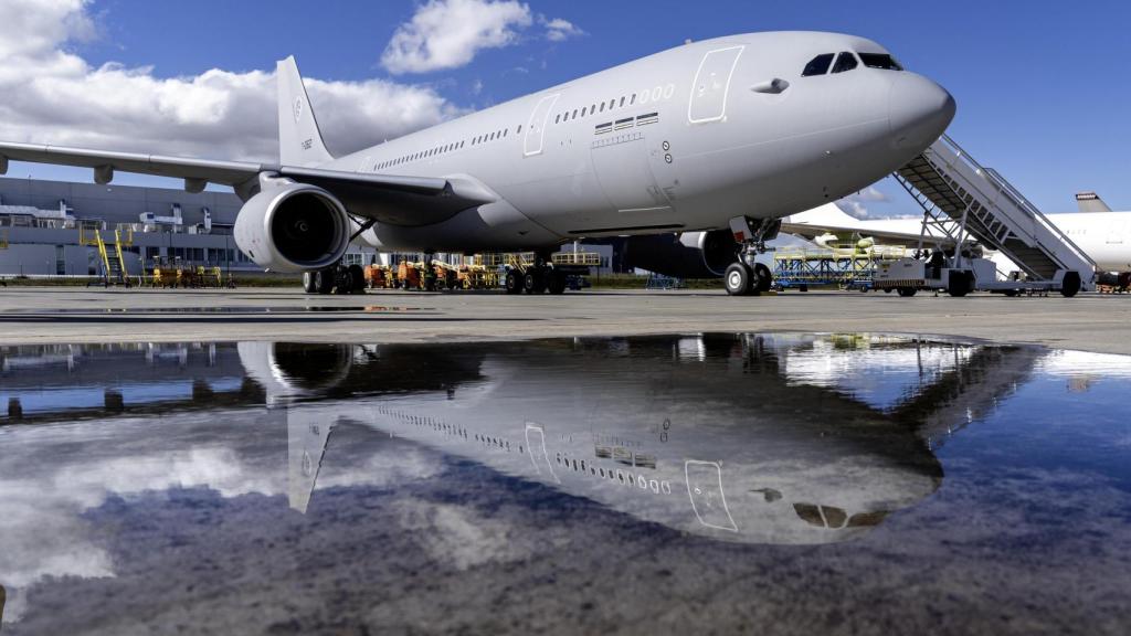 A330 MRTT en la plataforma de estacionamiento de Getafe