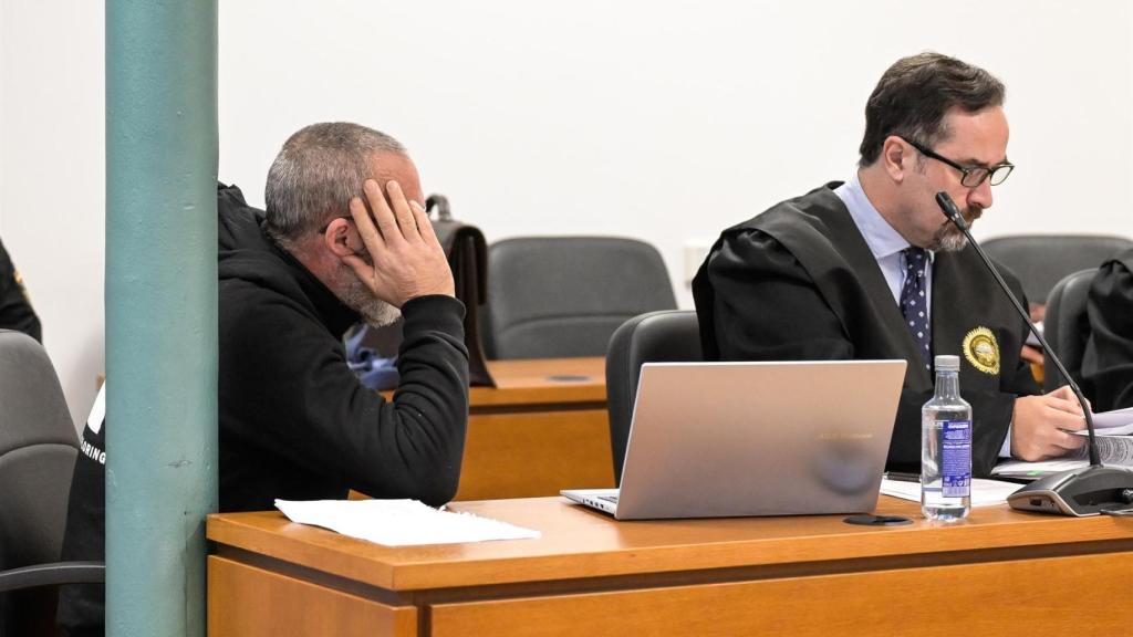 El condenado, durante el juicio en la Audiencia de A Coruña.