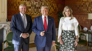 Los reyes de Holanda, Guillermo Alejandro y Máxima, junto al presidente Donald Trump.